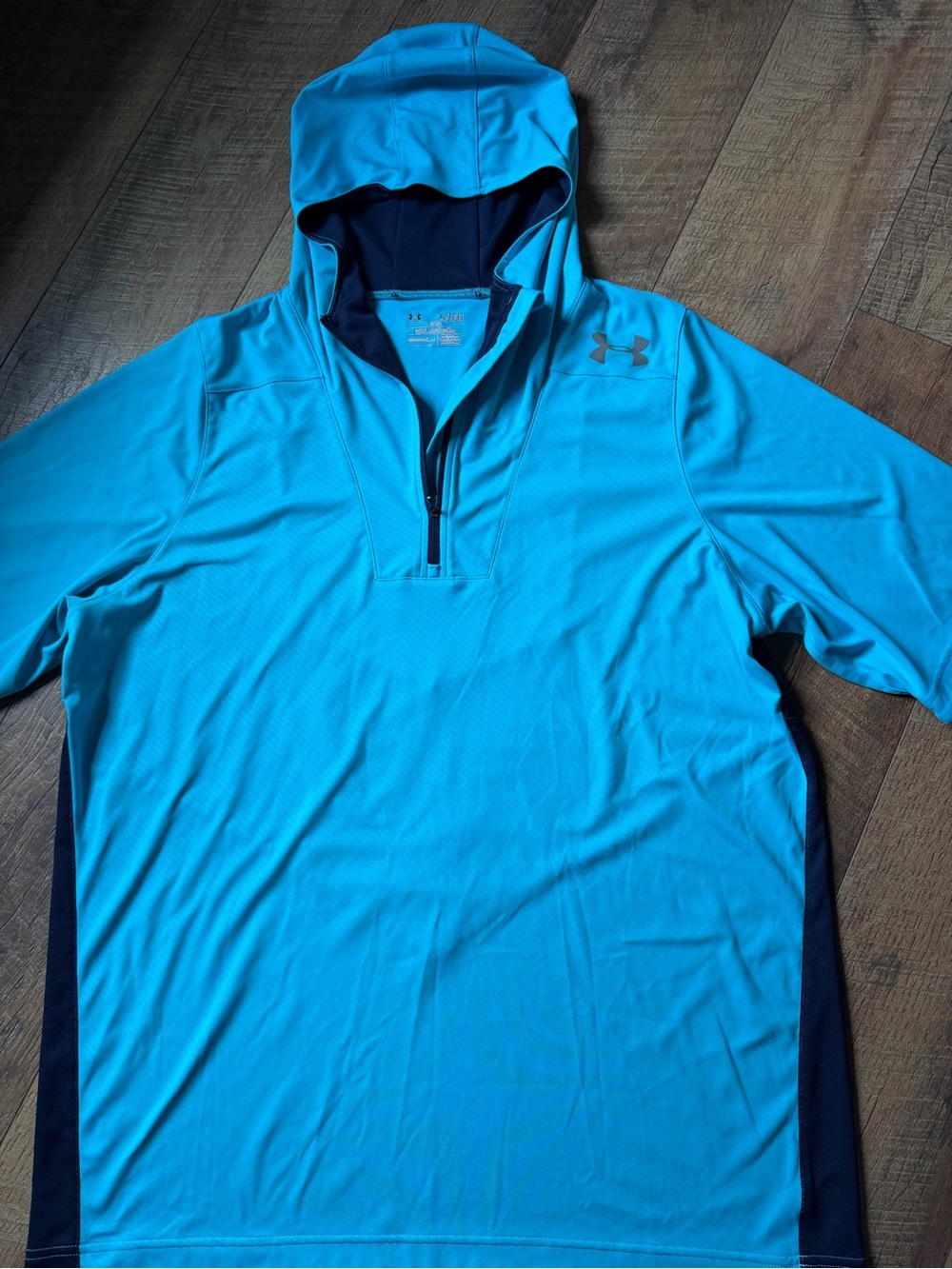 Under Armour Men’s Turquoise Blue Hooded 1/4 Zip Performance Pullover